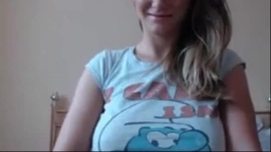 Sexy amateur blue eyes blonde girl big tits cam masturbation